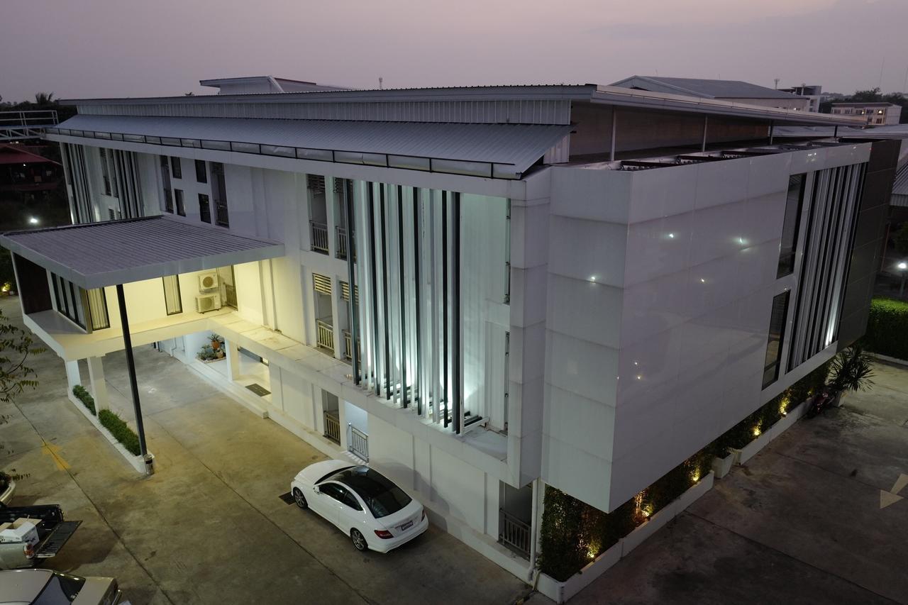 At Sakon Hotel Sakon Nakhon Exterior photo